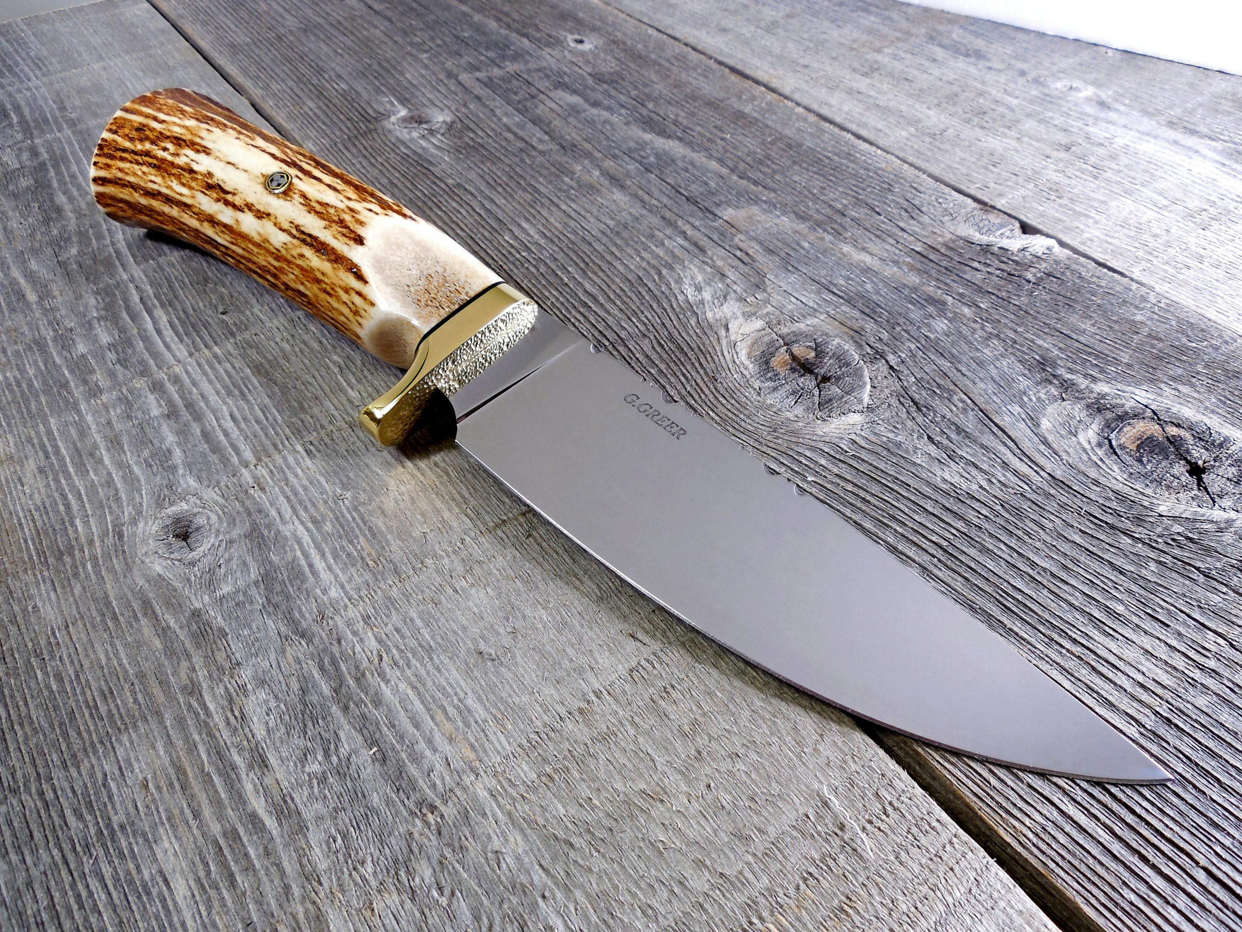 Elk horn drop guard hunting knife
