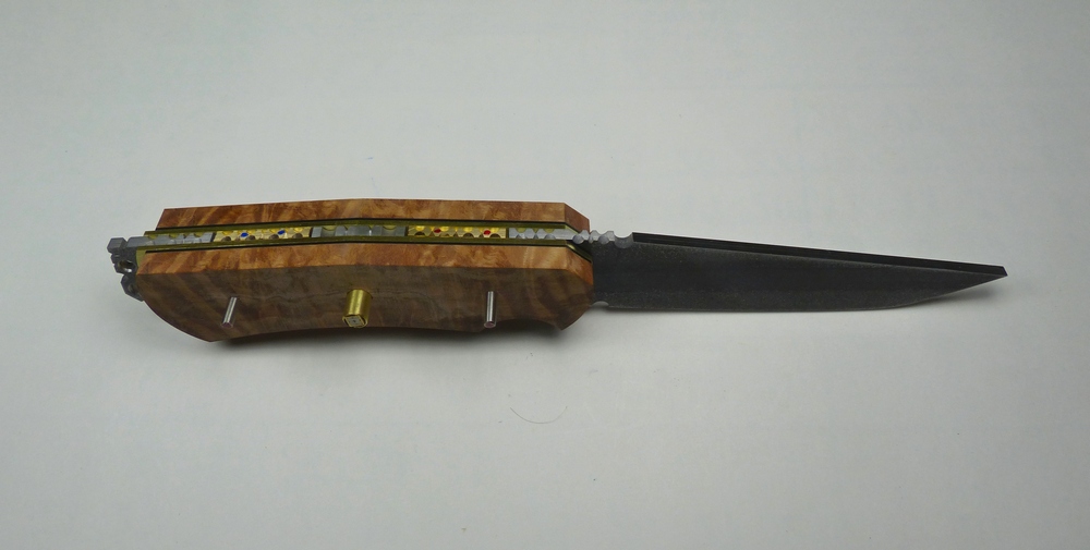 Top view of partially assembled knife handle