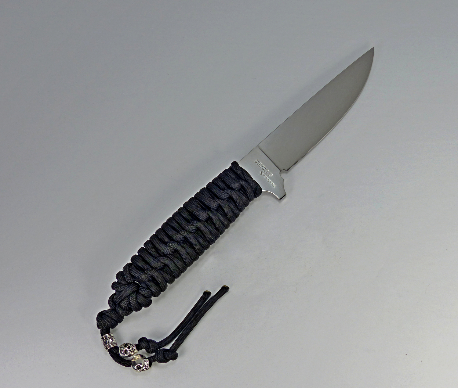 P-1-BLACK-PARACORD