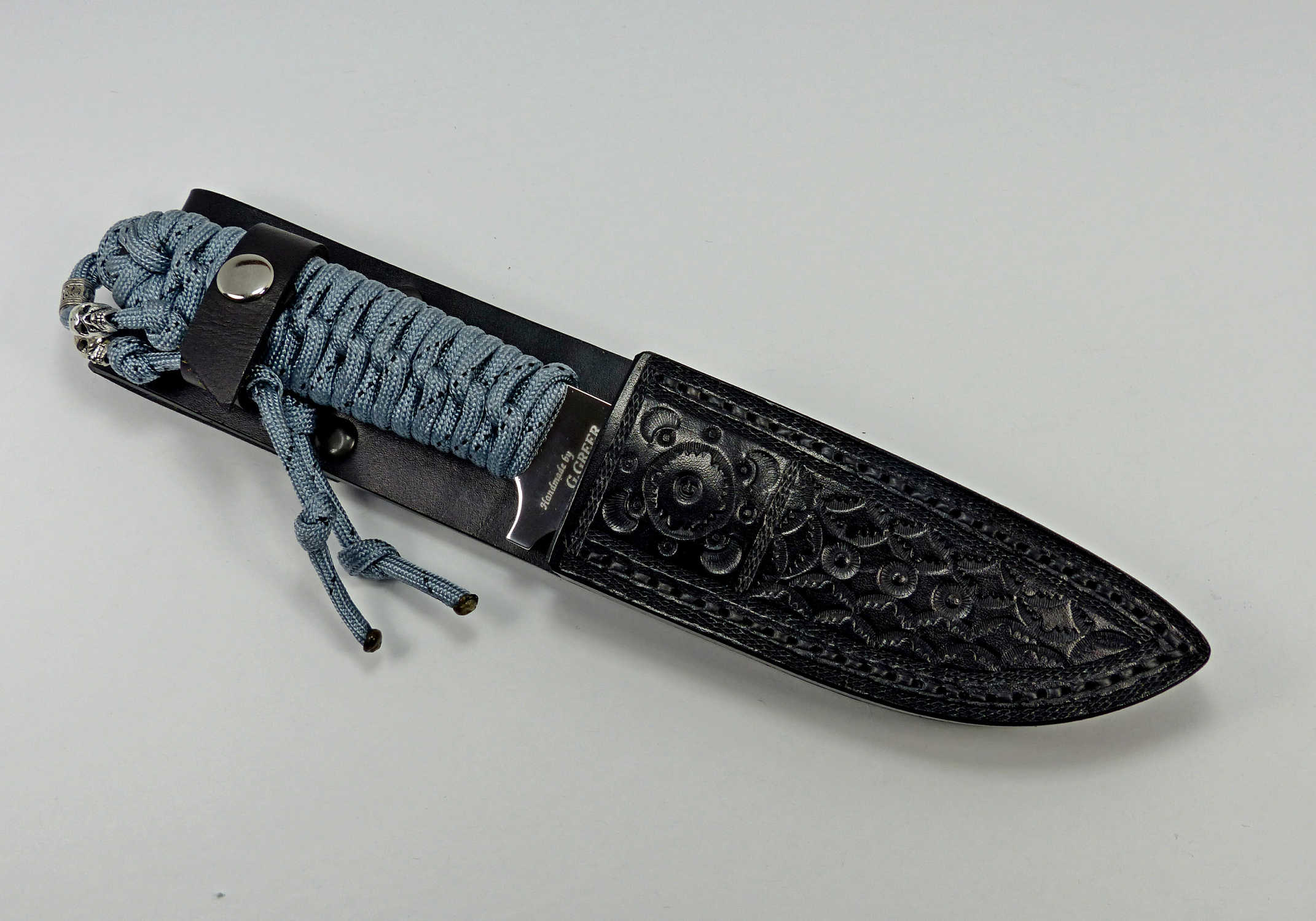 P 2 - TITANIUM PARACORD - 140