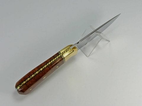 S-6 Top view of art knife named Sundance